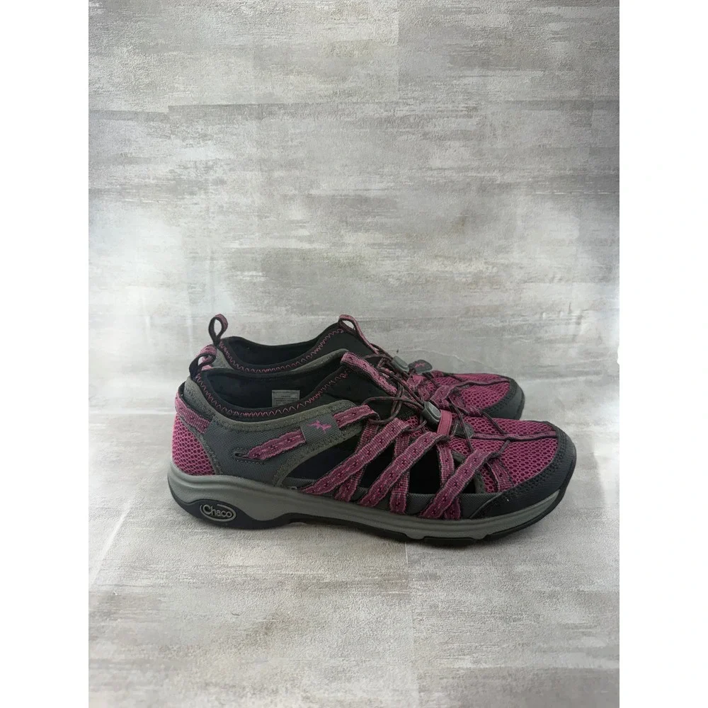 Chaco Outcross Evo 1 Women Sz 10 Hiking Water Shoes Berry Pink Grey J104926